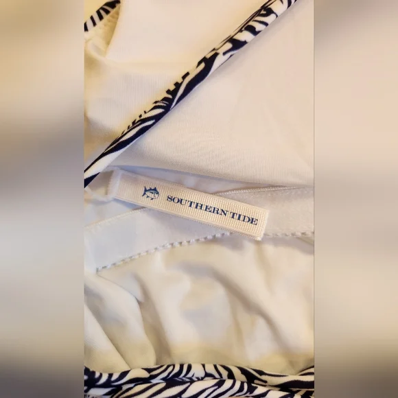 Southern Tide women's one piece blue/ white swimsuit size small - Picture 5 of 9